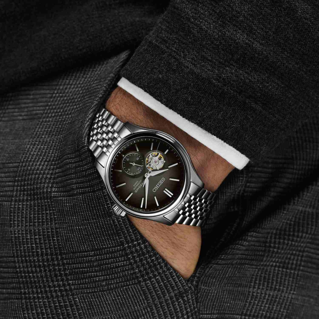 SEIKO Presage Classic Series 'Sumi-iro' Open heart Automatic Men`s