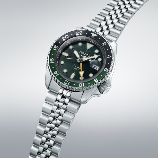 SEIKO 5 Sports 5 Sports SKX GMT Bi Colour Green Automatic Men s